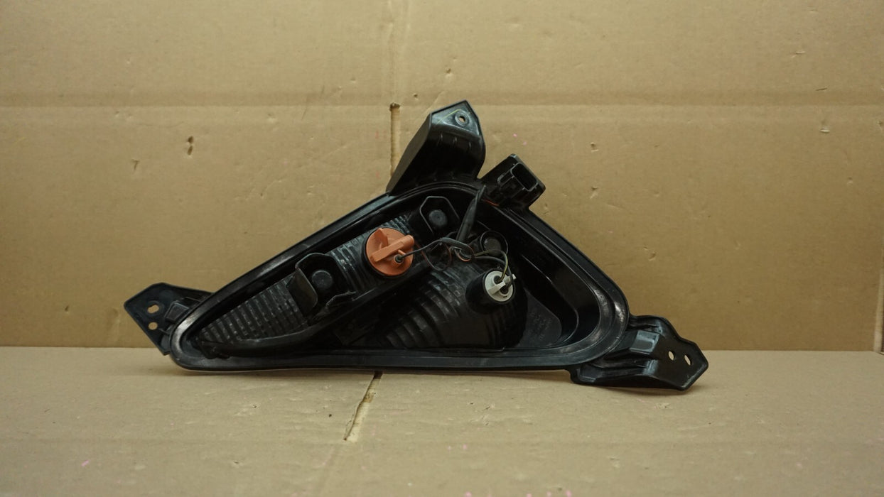 2019-2021 KIA FORTE FRONT LEFT DRIVER SIDE TURN SIGNAL FOG LIGHT OEM 92305-M7000