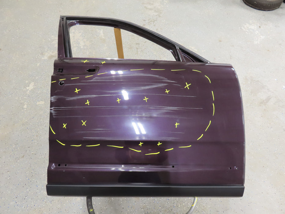 2019-2023 ROLLS-ROYCE CULLINAN FRONT RIGHT PASSENGER DOOR PANEL OEM