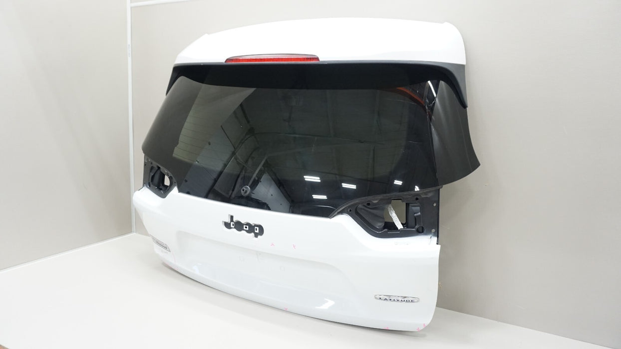 2019-2022 JEEP CHEROKEE LATITUDE REAR TAILGATE LIFTGATE OEM