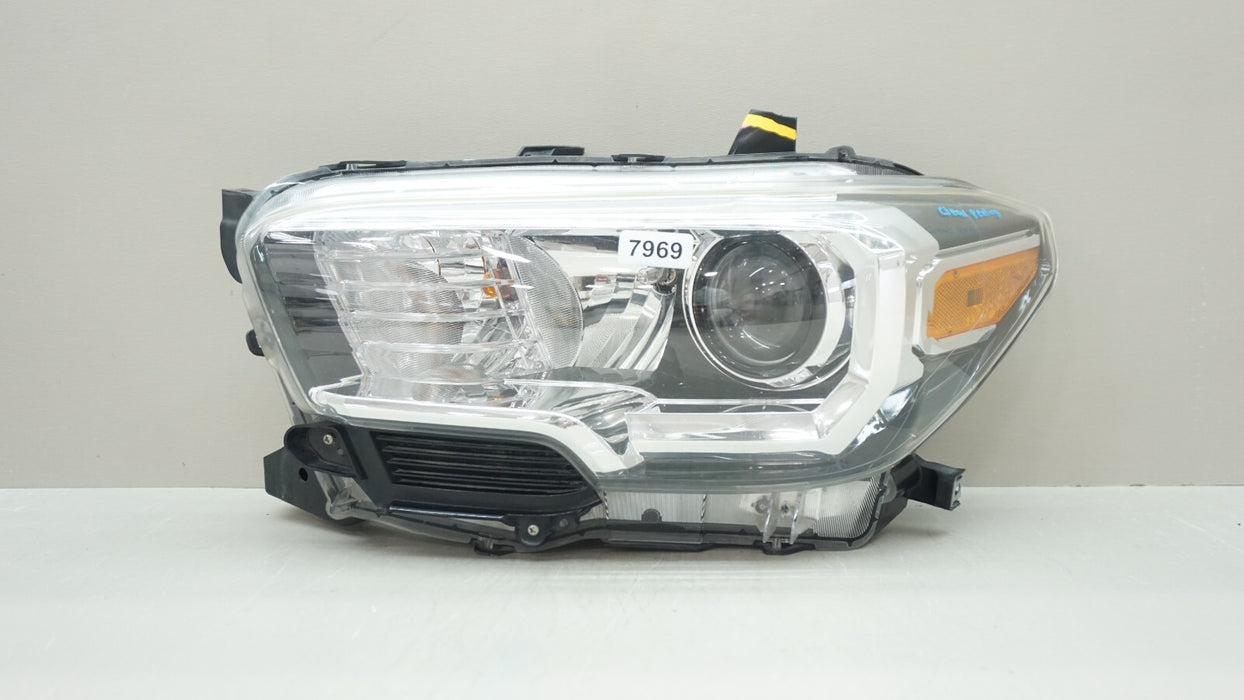 2016-2023 TOYOTA TACOMA FRONT LH LEFT DRIVER SIDE HEADLIGHT OEM