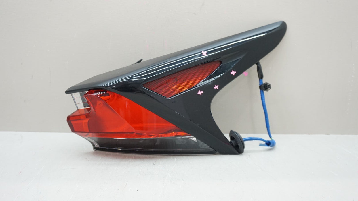 2015-2017 LEXUS NX200T NX300 NX300H REAR RIGHT PASSENGER SIDE TAIL LIGHT OEM