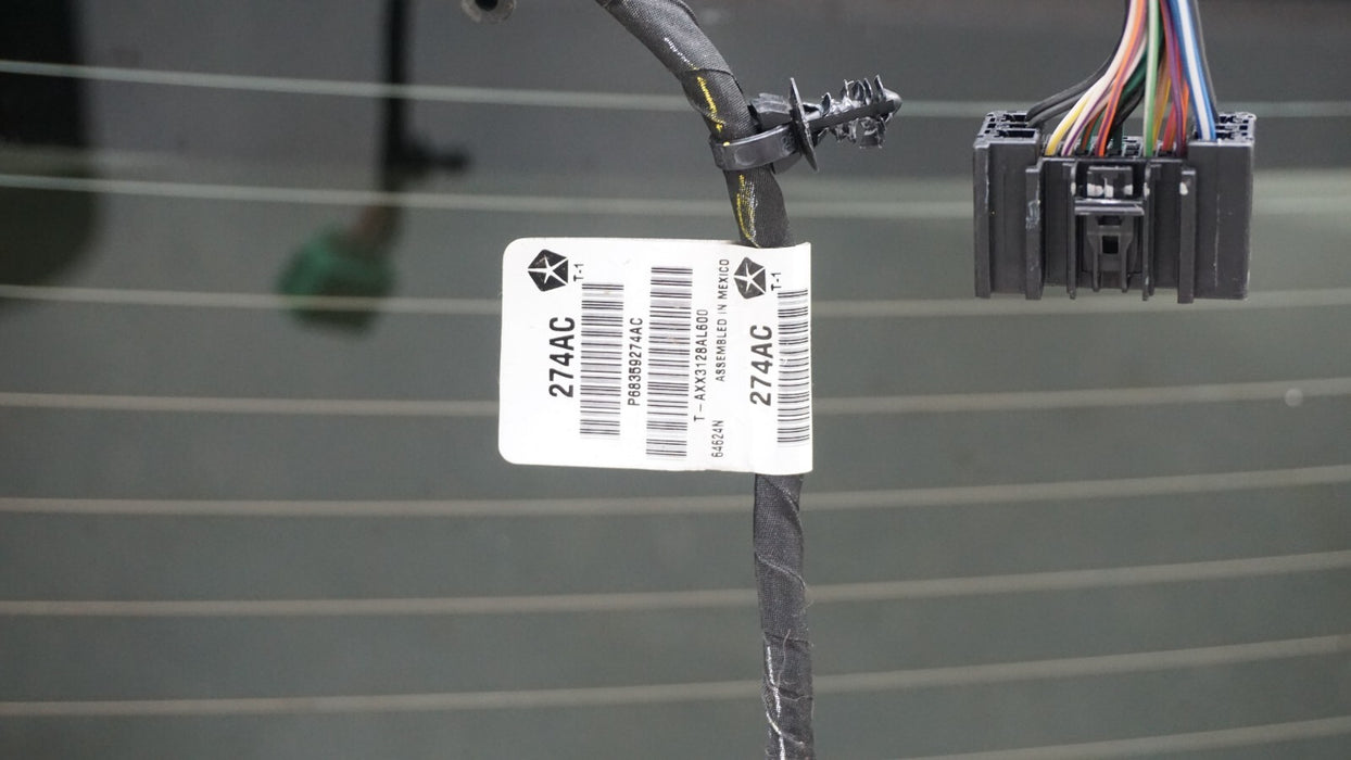 2019-2022 JEEP CHEROKEE LATITUDE REAR TAILGATE LIFTGATE OEM