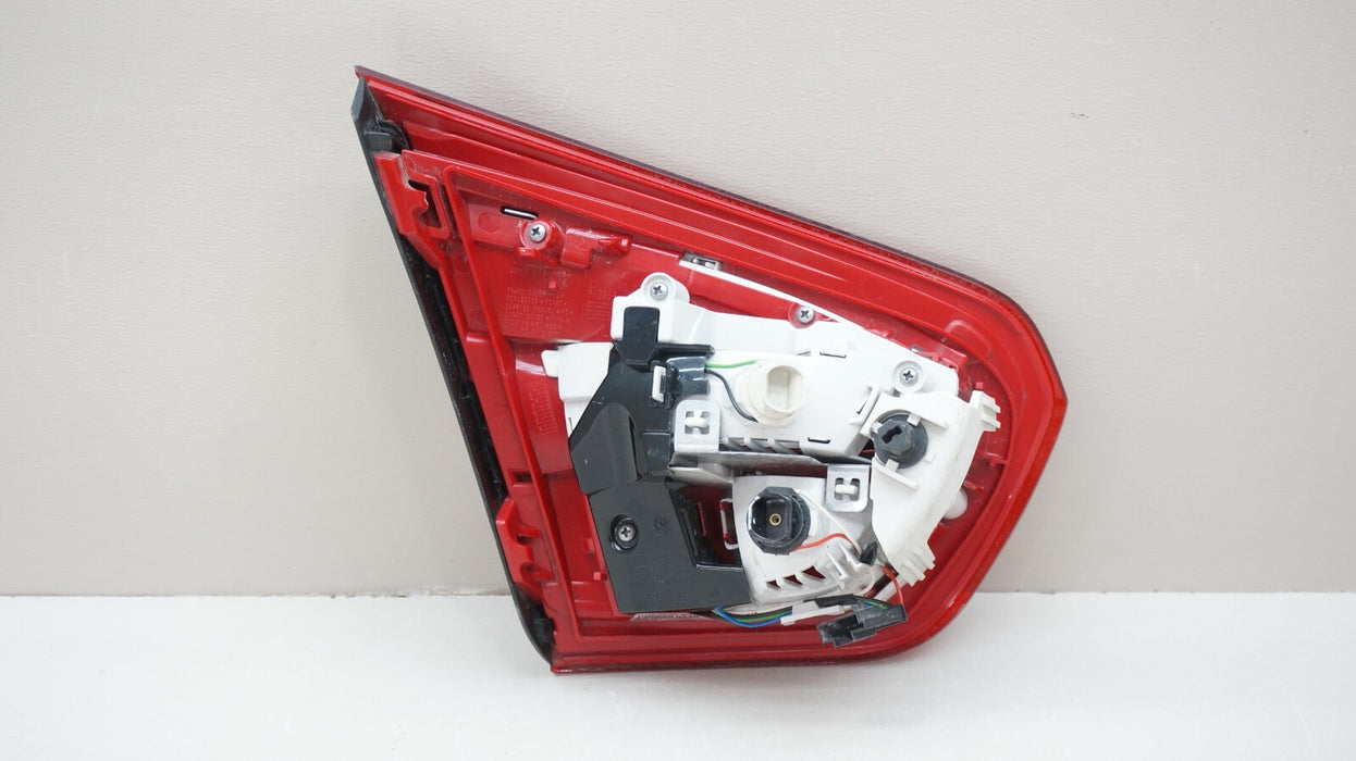 2015-2020 MERCEDES-BENZ GLA250 REAR RIGHT SIDE INNER TAIL LIGHT OEM A1569060358