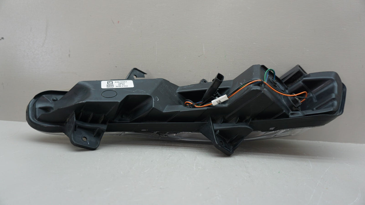 2019-2021 CHEVROLET MALIBU RIGHT PASSENGER TURN SIGNAL FOG LIGHT OEM 84575552