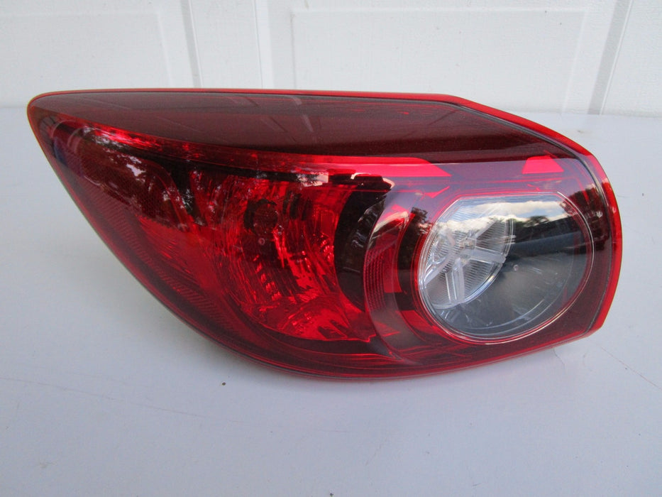 2014-2018 MAZDA 3 HATCHBACK REAR LEFT TAIL LIGHT OEM