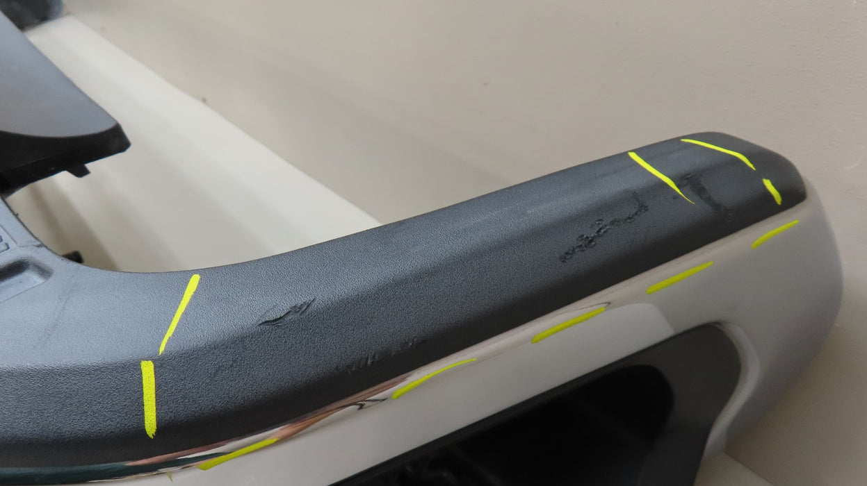 2019-2022 GMC SIERRA CHEVROLET SILVERADO 1500 REAR BUMPER METAL OEM