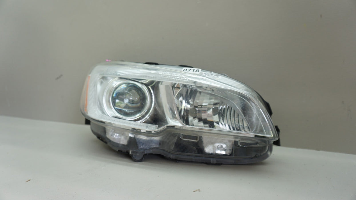 2015-2020 SUBARU WRX FRONT RIGHT PASSENGER SIDE HEADLIGHT LIGHT LAMP HALOGEN OEM