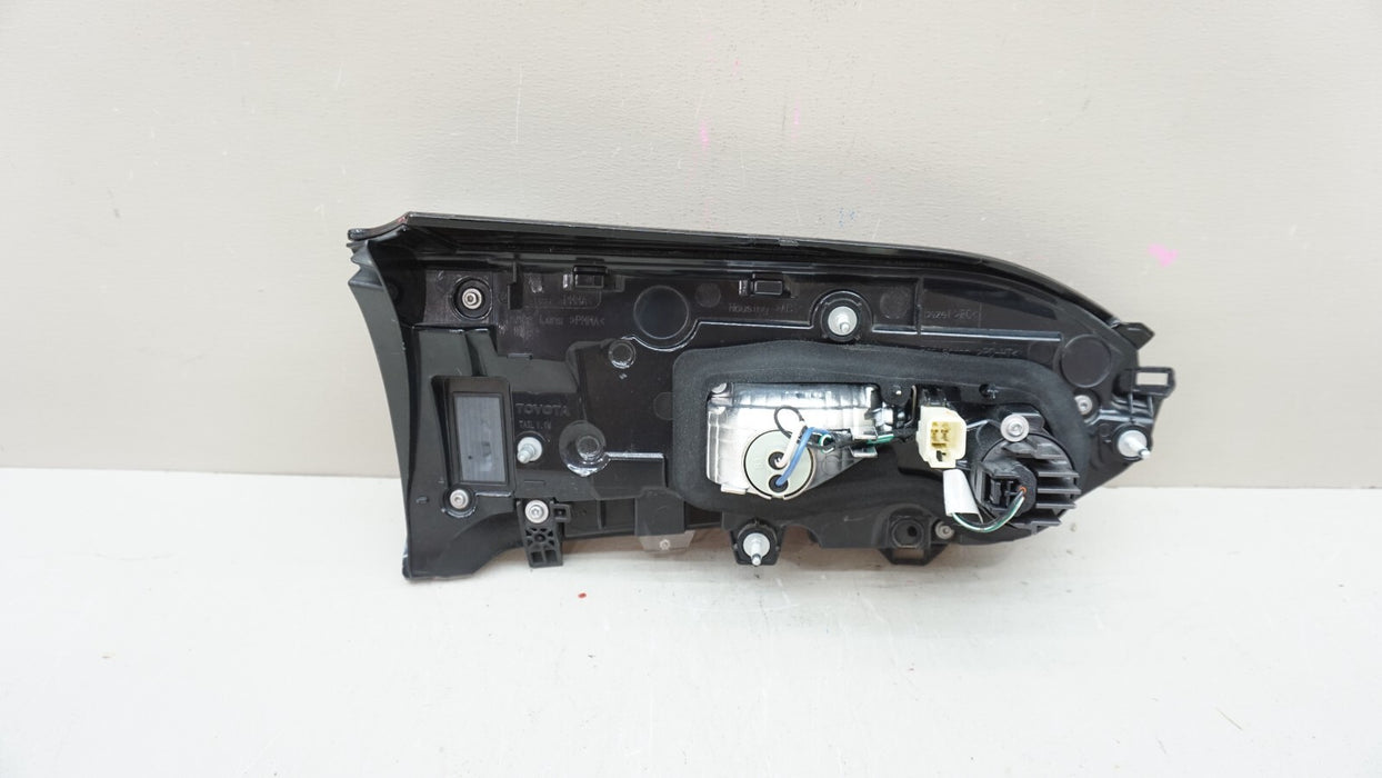 2019-2021 TOYOTA RAV4 REAR RH RIGHT PASSENGER SIDE INNER TAIL LIGHT OEM
