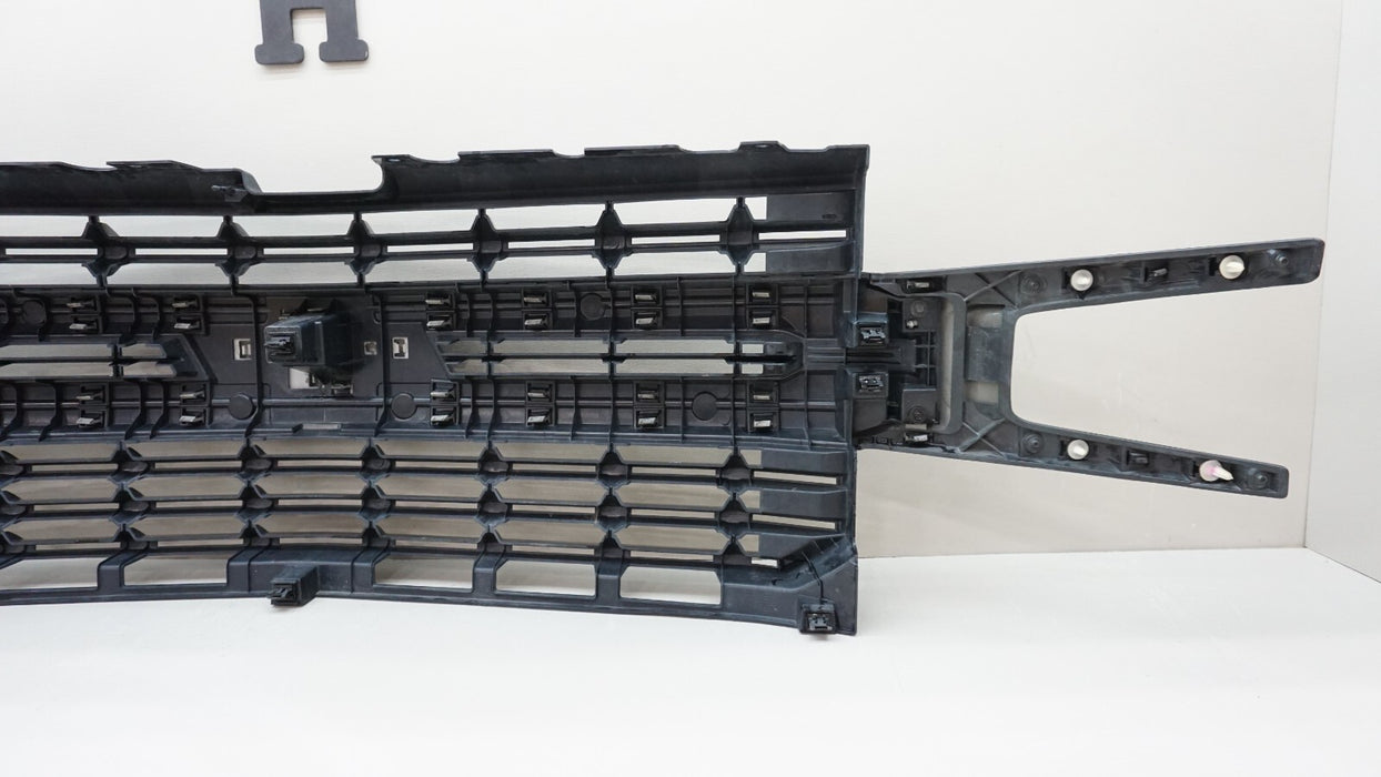 2019-2021 CHEVROLET SILVERADO 1500 FRONT RADIATOR GRILLE 84128450 OEM 19 20 21