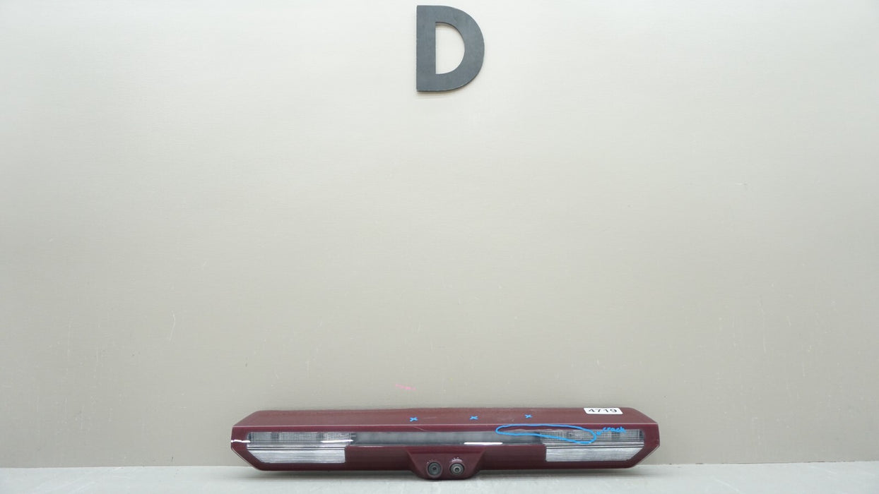 2019-2023 CHEVROLET SILVERADO GMC SIERRA HD HIGH MOUNT 3RD BRAKE LIGHT OEM