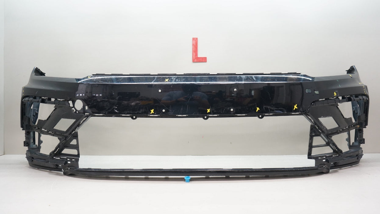 2018-2021 VOLKSWAGEN TIGUAN R-LINE FRONT BUMPER COVER OEM 5NN807221A