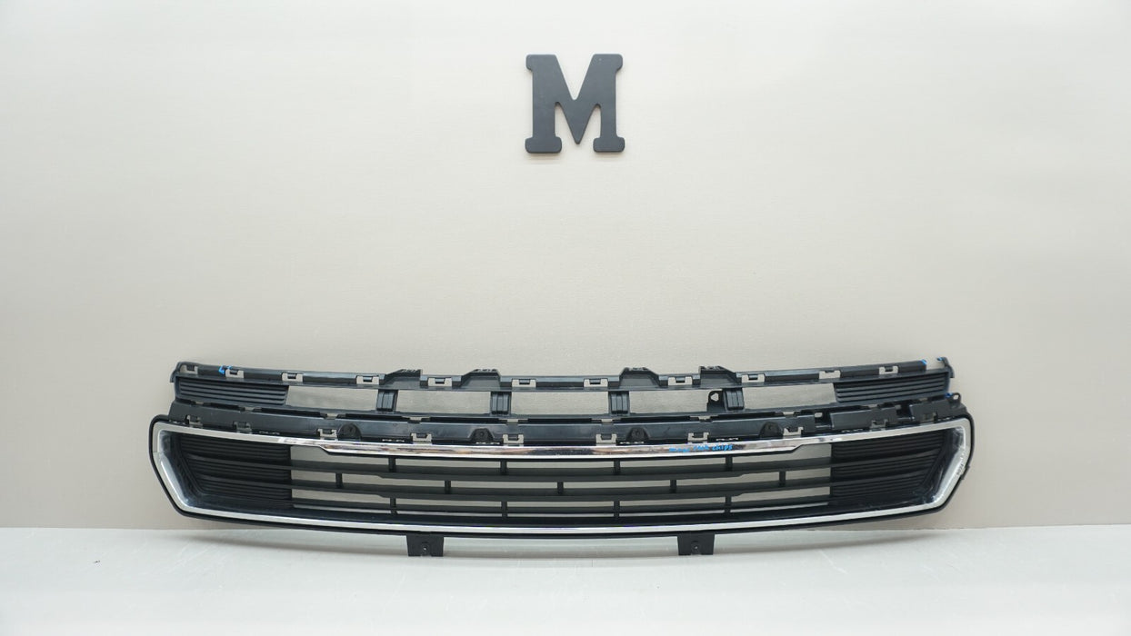 2020-2023 GMC ACADIA FRONT LOWER GRILLE GRILL 84710312 OEM 20 21 22 23