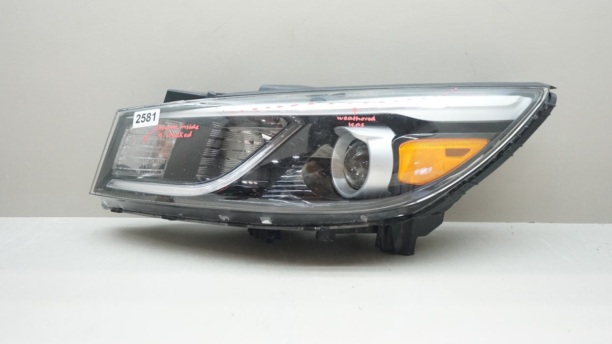 2015-2018 KIA SEDONA FRONT LEFT DRIVER SIDE HALOGEN W / LED HEADLIGHT OEM
