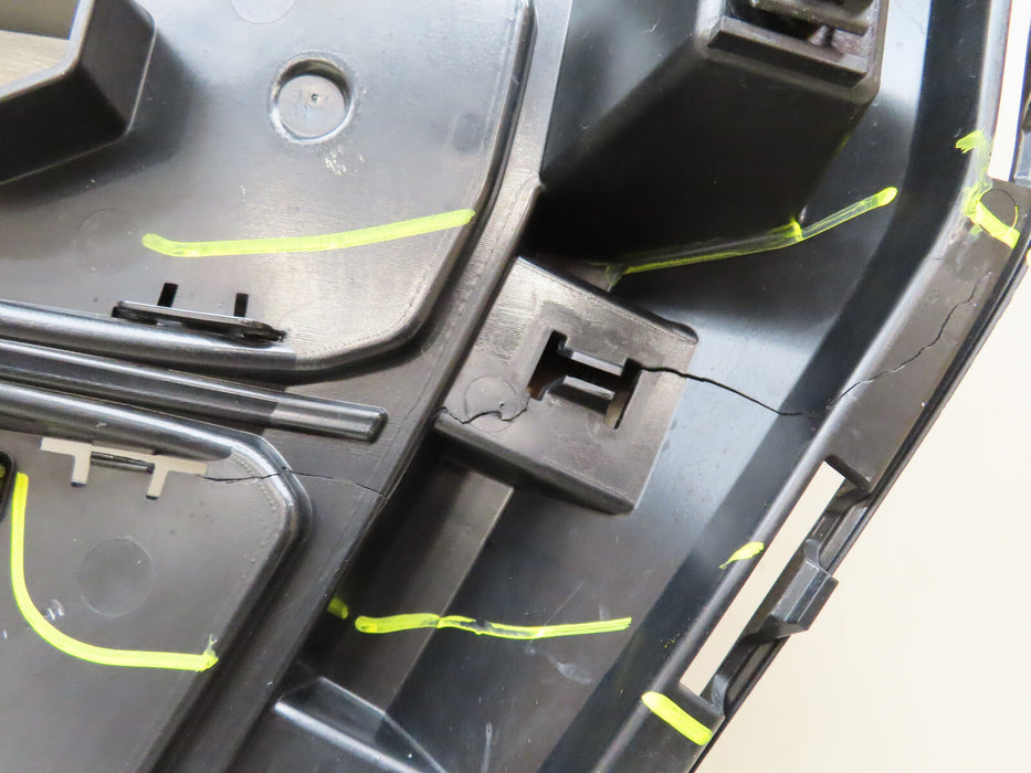 2019-2021 GMC SIERRA 2500 3500 AT4 FRONT RADIATOR GRILLE GRILL OEM P84699815