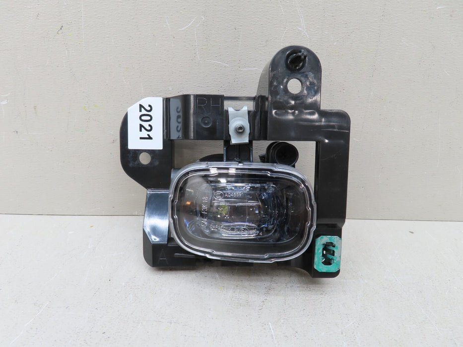 2021-2022 NISSAN ROGUE FRONT RIGHT FOG LIGHT LAMP W/ BRACKET OEM 26150-8990D