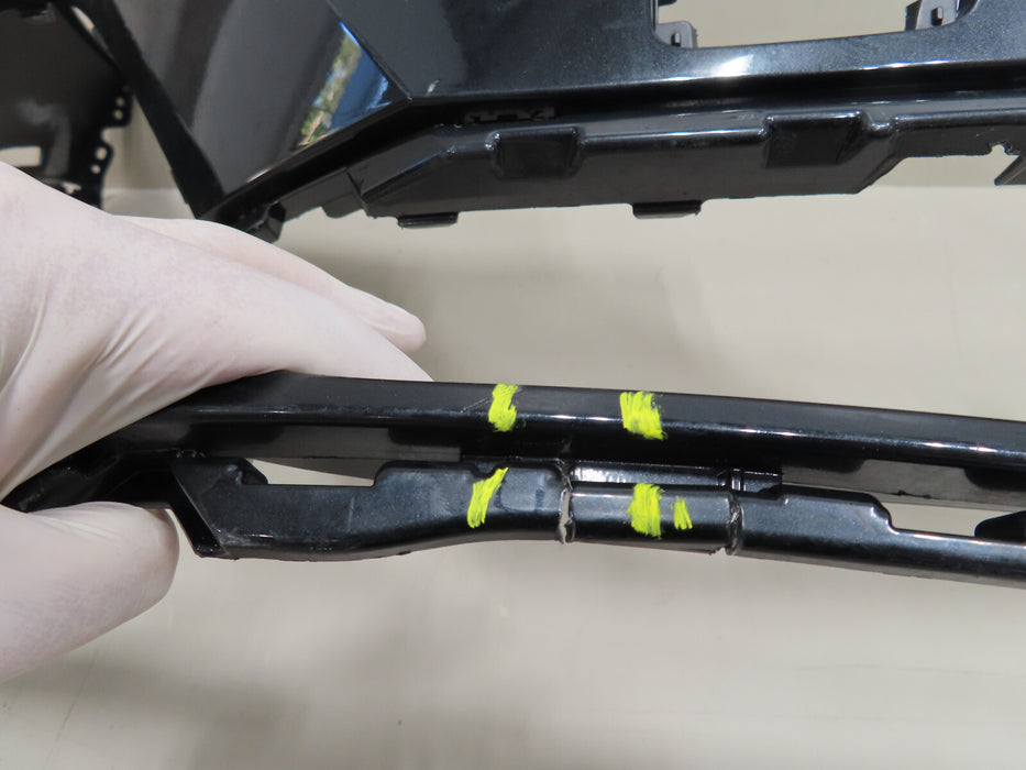 2019-2022 BMW X7 FRONT BUMPER COVER OEM