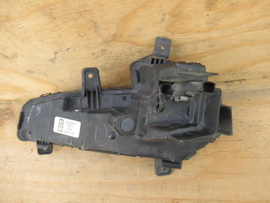 2016 - 2018 CHEVROLET MALIBU FRONT DRIVER SIDE FOG LIGHT LAMP LENS LED 16 17 OEM