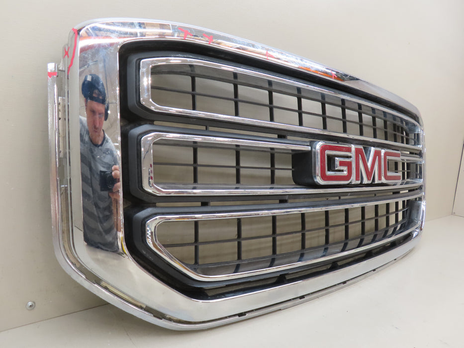 2015-2020 GMC YUKON FRONT UPPER GRILLE GRILL OEM