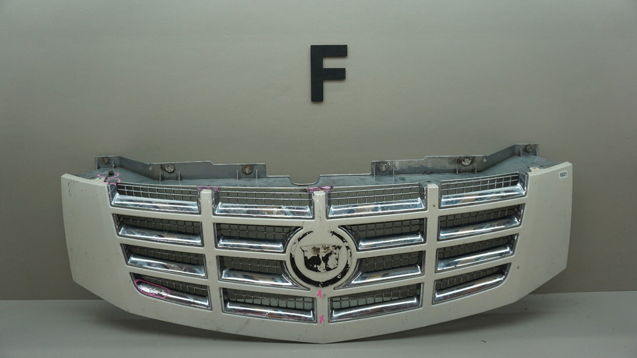 2007-2014 CADILLAC ESCALADE FRONT UPPER MAIN GRILLE 20824253 OEM