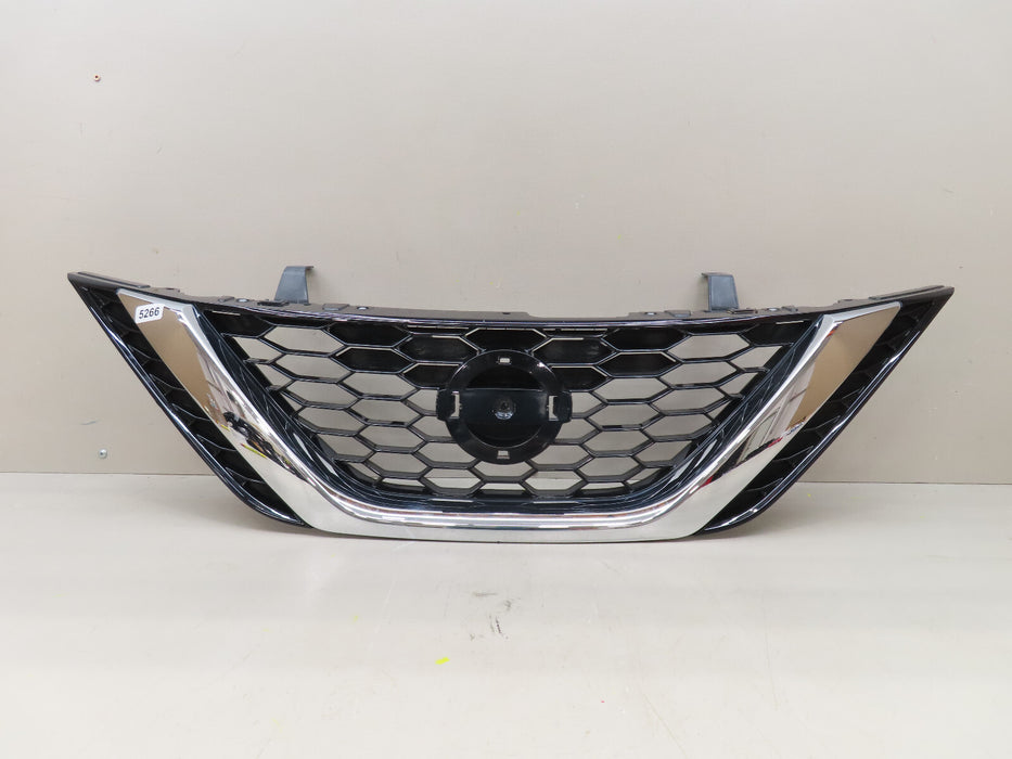 2016 2017 2018 Nissan Sentra Front Upper Grille GRILL OEM 62310-3YU0A