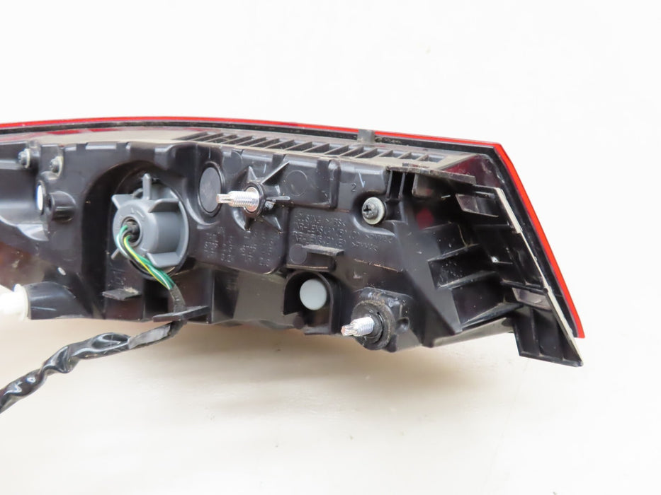 2016 - 2020 INFINITI QX60 REAR RIGHT PASSENGER SIDE TAILLIGHT BRAKE LAMP LED OEM