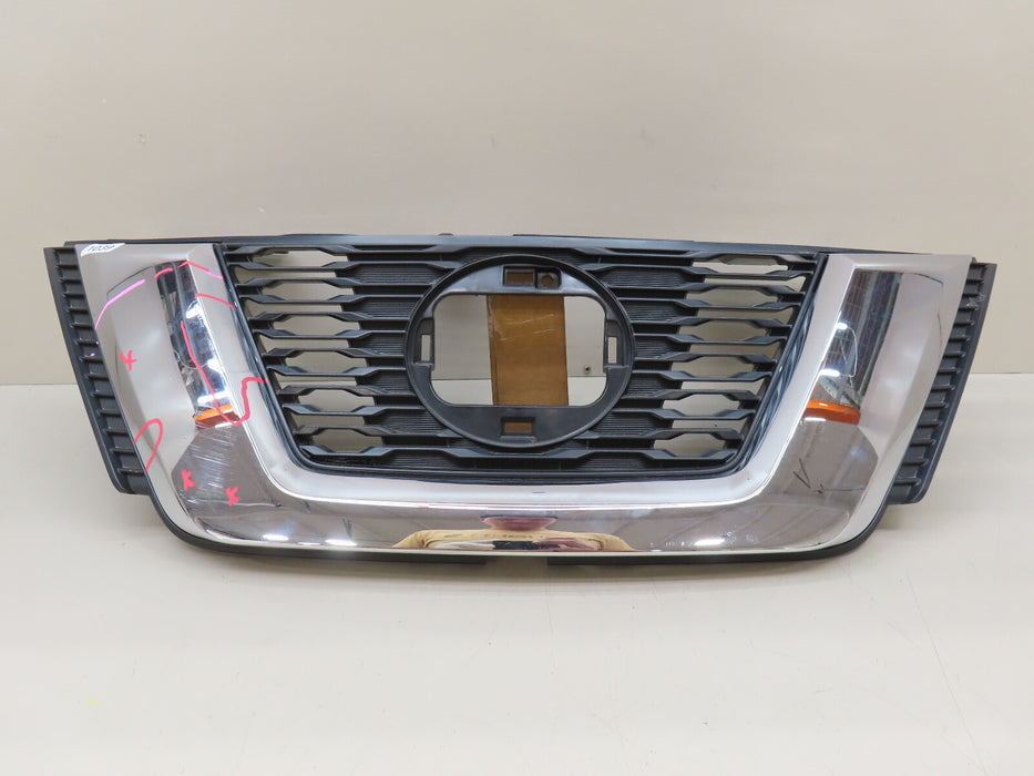 2017-2020 NISSAN ROGUE FRONT RADIATOR GRILL GRILLE OEM