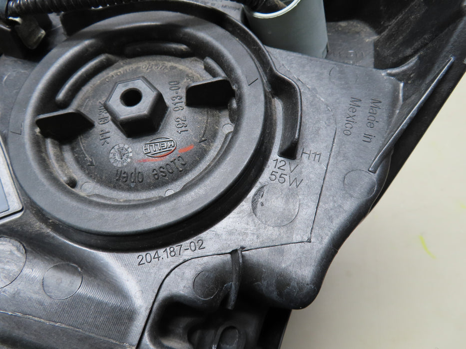 2016 2017 2018 2019 NISSAN SENTRA RIGHT PASSENGER HEADLIGHT HALOGEN OEM