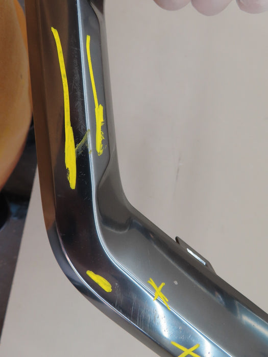 2019-2022 GMC SIERRA 1500 AT4 FRONT LEFT FOG LIGHT BEZEL COVER TRIM OEM 84528058