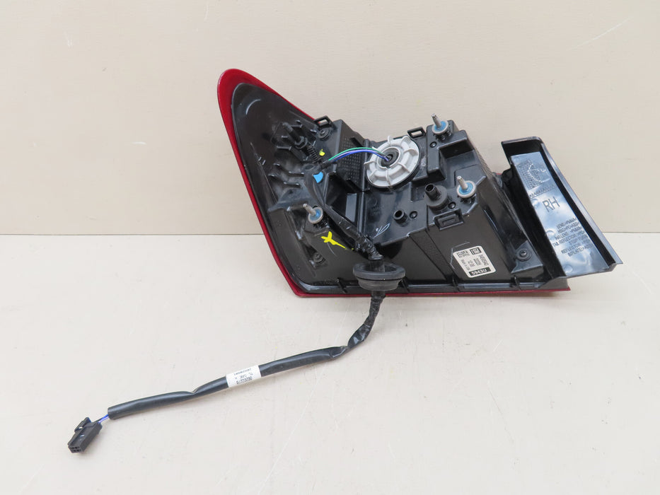 2019-2022 CHEVROLET MALIBU REAR RIGHT PASSENGER OUTER TAIL LIGHT LED OEM