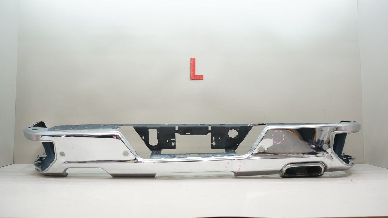 2019-2022 CHEVROLET SILVERADO GMC SIERRA 1500 REAR METAL BUMPER OEM