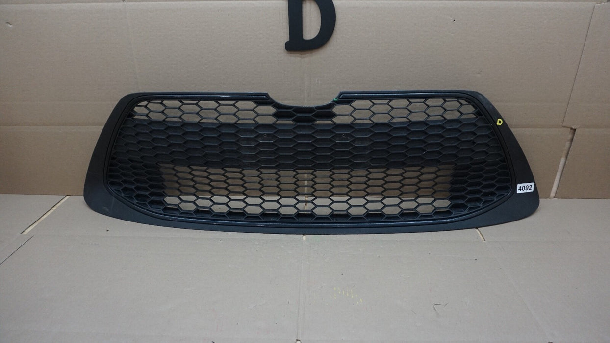 2019-2021 TOYOTA COROLLA FRONT BUMPER RADIATOR GRILLE GRILL OEM 19 20 21
