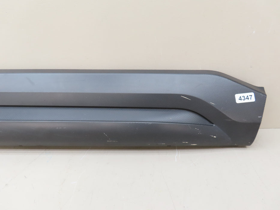 2019-2021 SUBARU ASCENT FRONT RIGHT PASSENGER SIDE LOWER DOOR TRIM MOLDING OEM