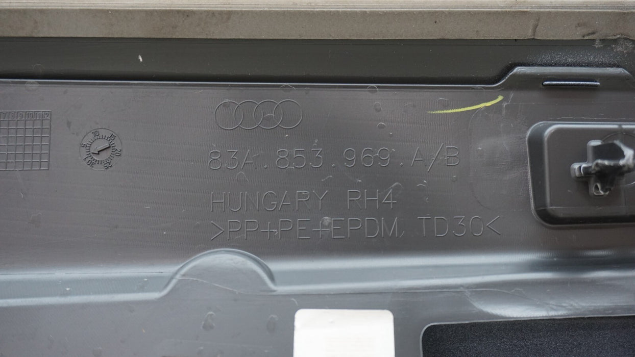 2019-2022 AUDI Q3 REAR LEFT DRIVERS SIDE DOOR TRIM MOLDING 83A.853.969.A OEM