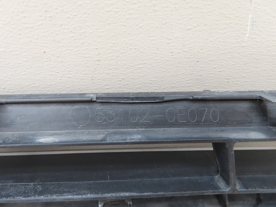 2016 2017 2018 2019 TOYOTA HIGHLANDER FRONT LOWER GRILLE GRILL OEM 53102-0E070