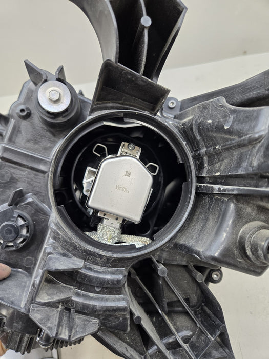 2016 2017 2018 2019 2020 INFINITI QX60 RIGHT RH HID XENON HEADLIGHT LAMP OEM