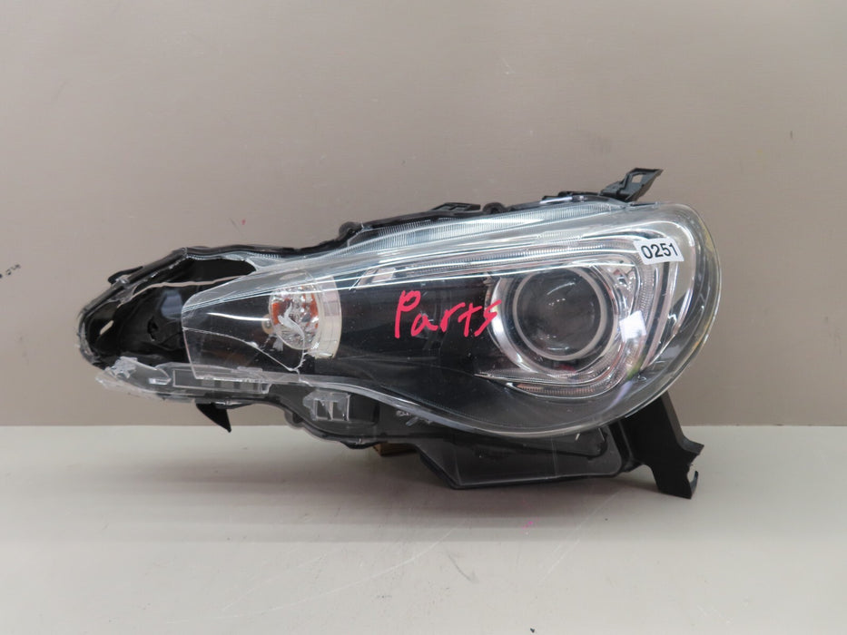 2013-2016 SUBARU BRZ FRONT LEFT DRIVER SIDE HEADLIGHT LAMP XENON OEM 39000-60082