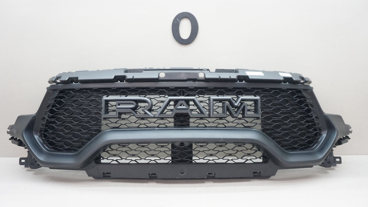 2021-2024 DODGE RAM 1500 FRONT BUMPER RADIATOR GRILLE GRILL 68454575AC OEM