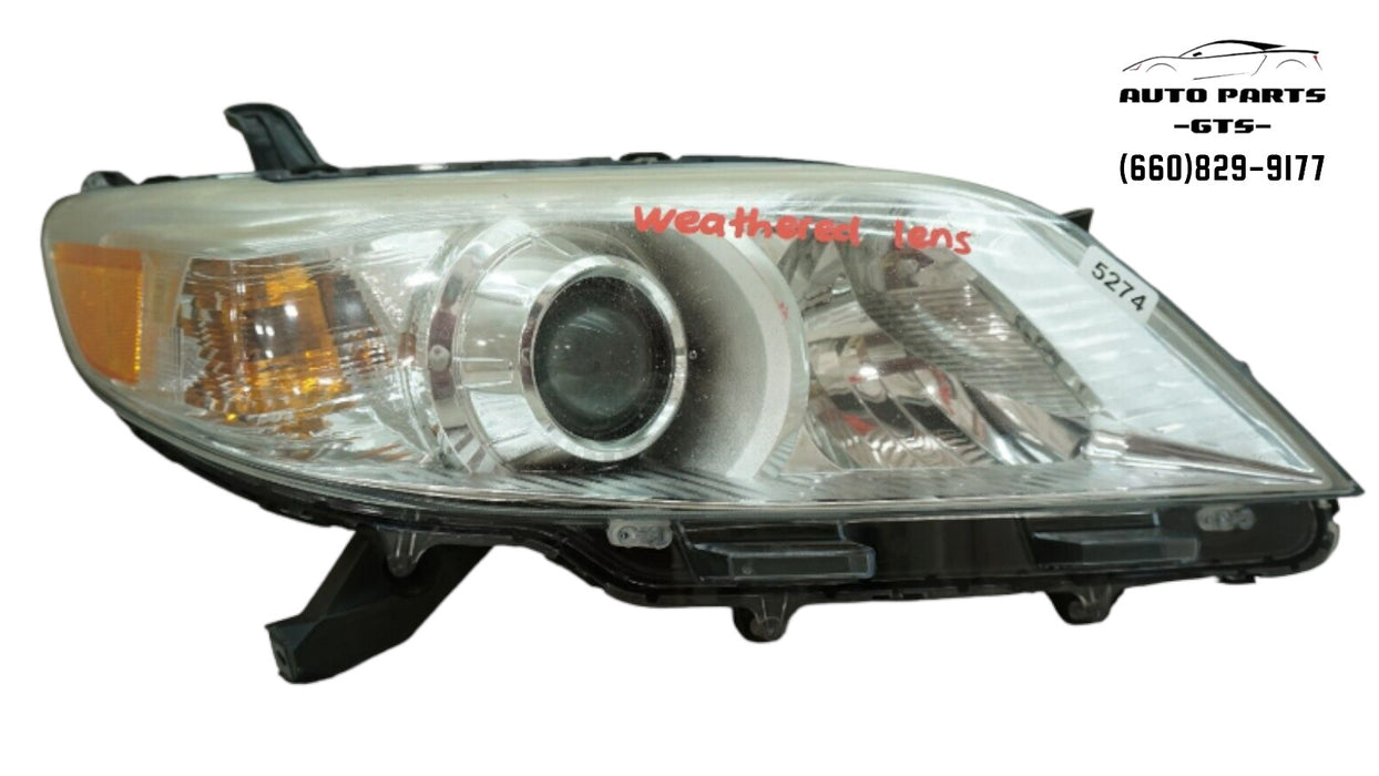 2011-2018 TOYOTA SIENNA FRONT RIGHT PASSENGERS SIDE HALOGEN HEADLIGHT OEM