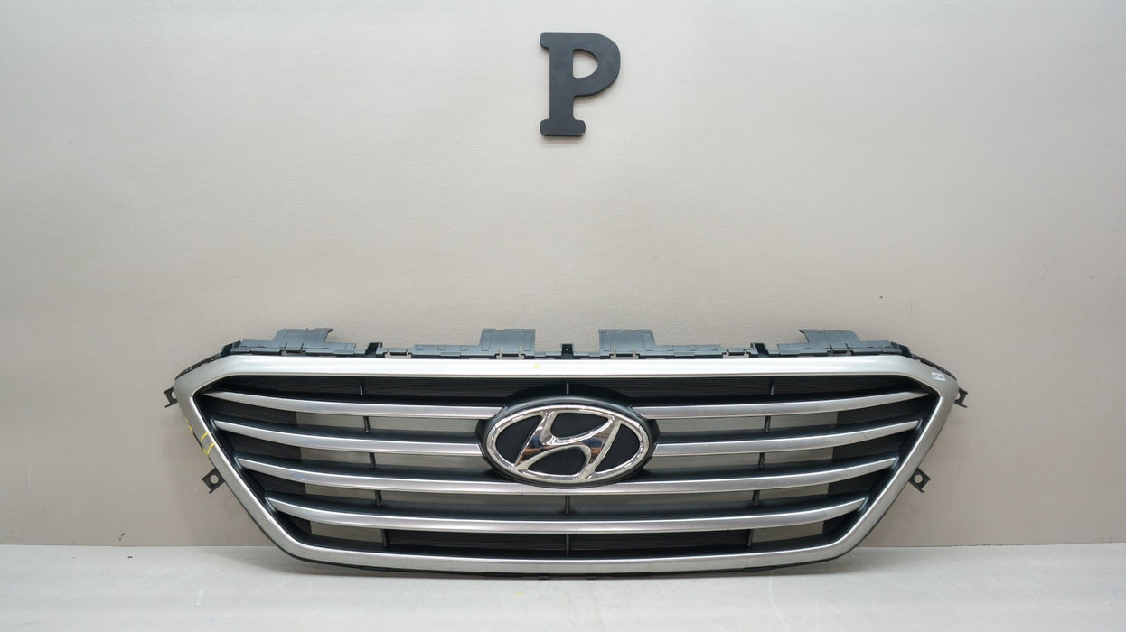 2015-2017 HYUNDAI SONATA FRONT BUMPER RADIATOR GRILLE OEM