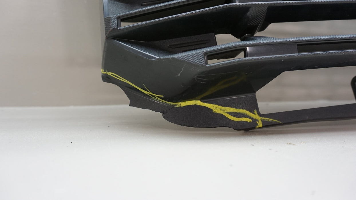 2019-2022 CHEVROLET SILVERADO 1500 FRONT CENTER RADIATOR GRILLE OEM 84128450