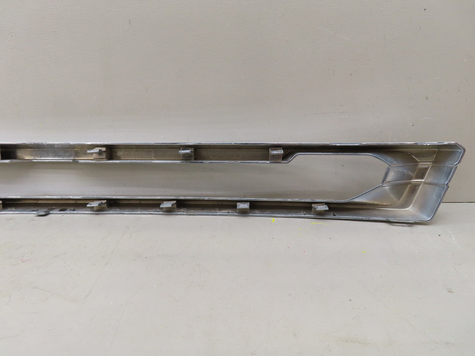 2019-2021 GMC Sierra 1500 SLT FRONT GRILL LOWER CHROME BEZEL TRIM OEM