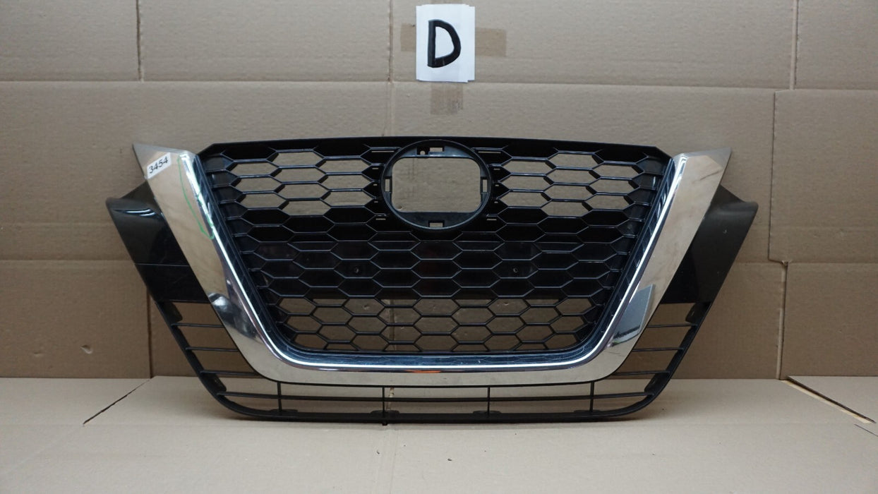 2019-2021 NISSAN ALTIMA FRONT CHROME GRILLE MOLDING W/O EMBLEM