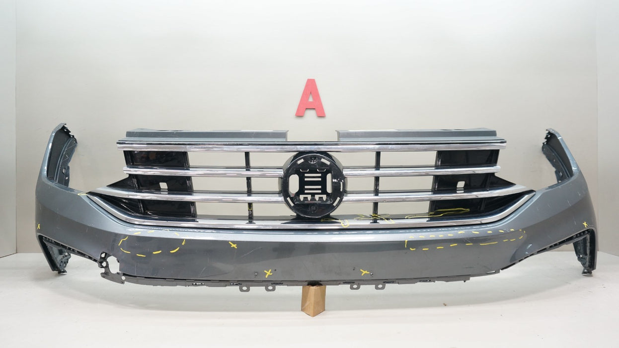 2022-2023 VOLKSAGEN TIGUAN FRONT BUMPER COVER WITH GRILLE OEM 5NN807221B