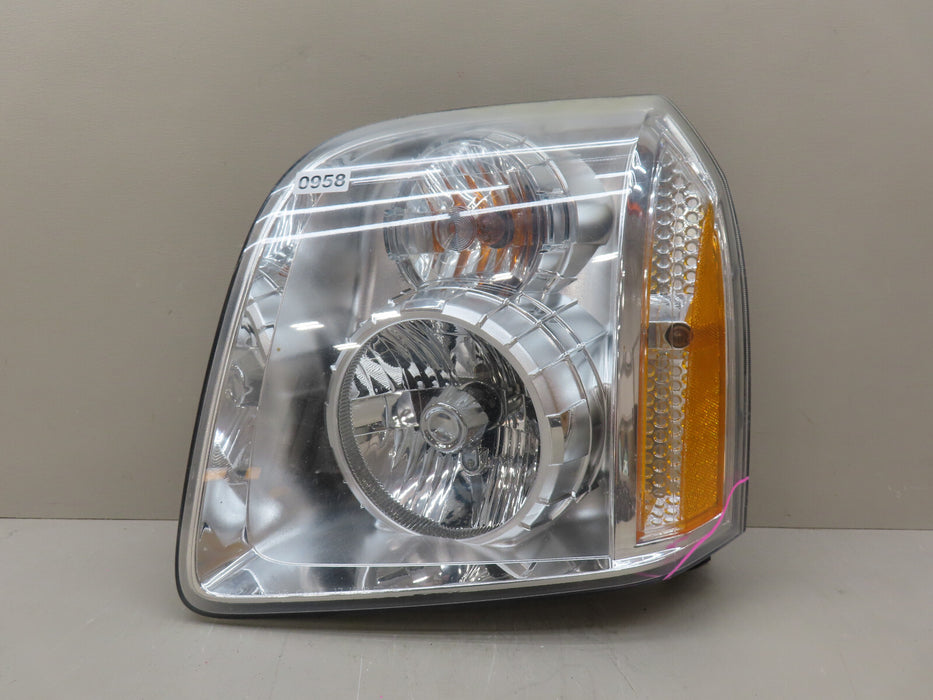 2007-2012 GMC YUKON FRONT LEFT DRIVER SIDE HEADLIGHT OEM