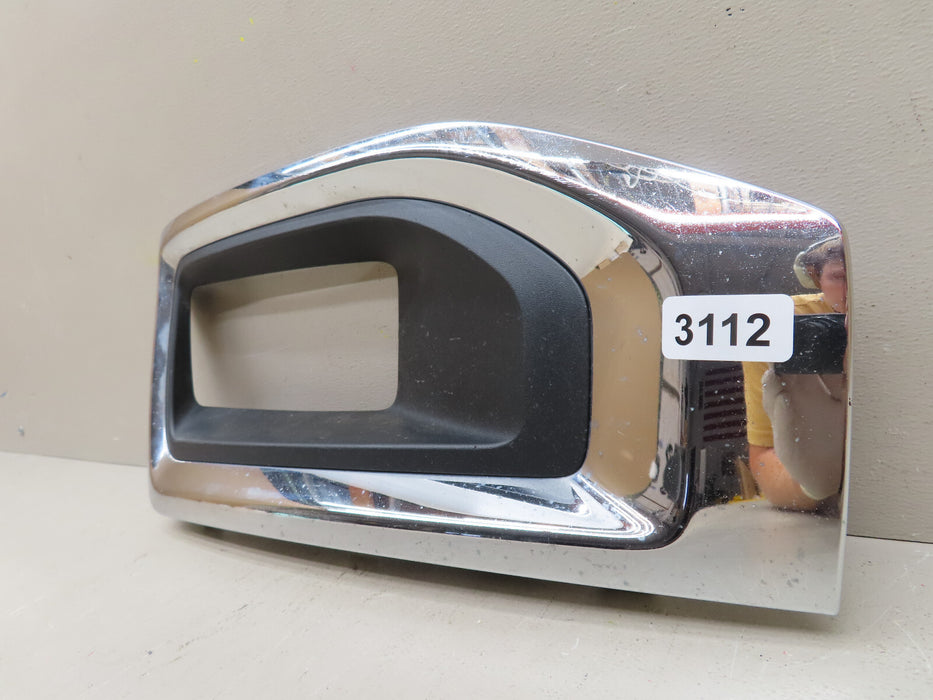 2015-2020 GMC YUKON XL YUKON FRONT RIGHT PASSENGER FOG LIGHT COVER OEM