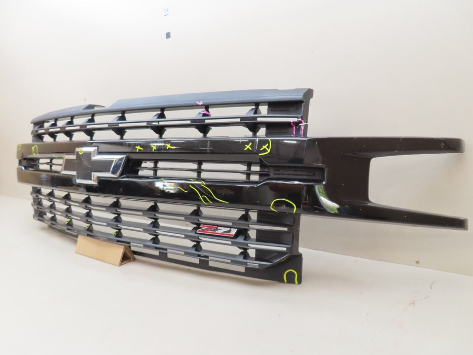 2019-2021 CHEVROLET SILVERADO 1500 Z71 FRONT GRILLE W/ EMBLEM BADGE OEM 84128450