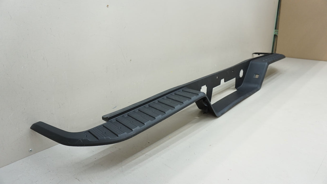 2019-2022 GMC SIERRA REAR BUMPER FACIA STEP PAD COVER OEM 84564764