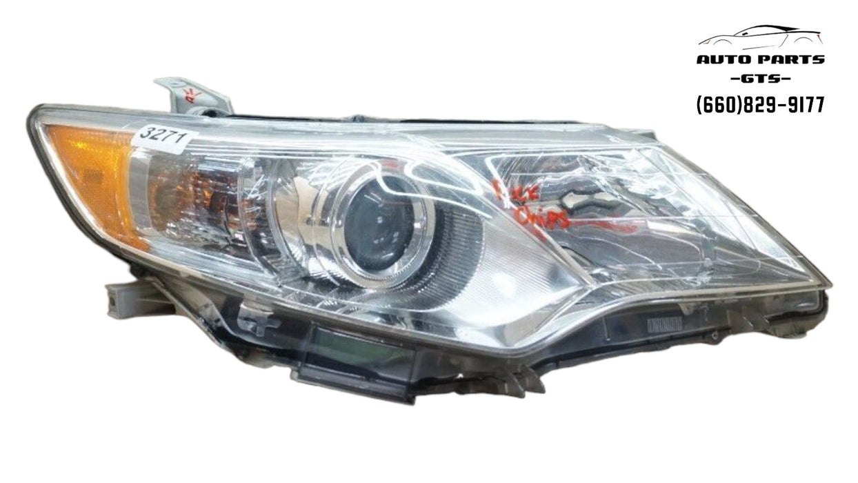 2012-2014 TOYOTA CAMRY FRONT RIGHT PASSENGER SIDE HEADLIGHT HEADLAMP HALOGEN OEM