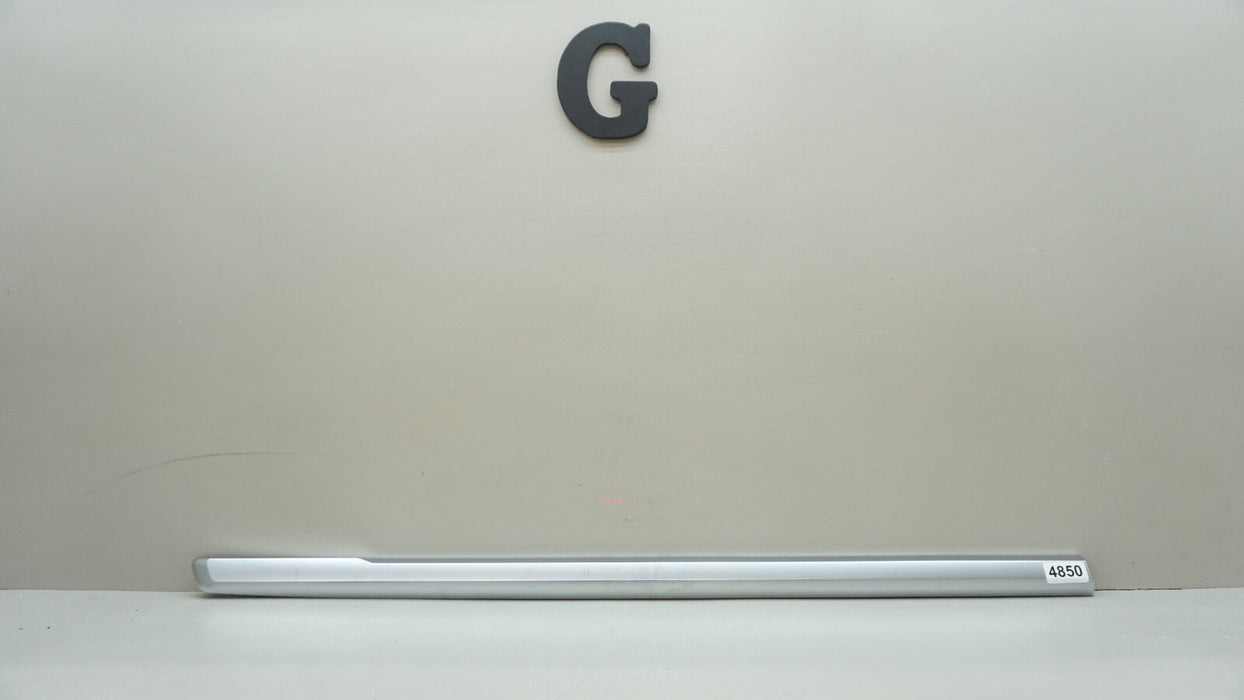 2021-2024 CHEVROLET SUBURBAN TAHOE GMC YUKON FRONT DRIVERS MOLDING 84267940 OEM