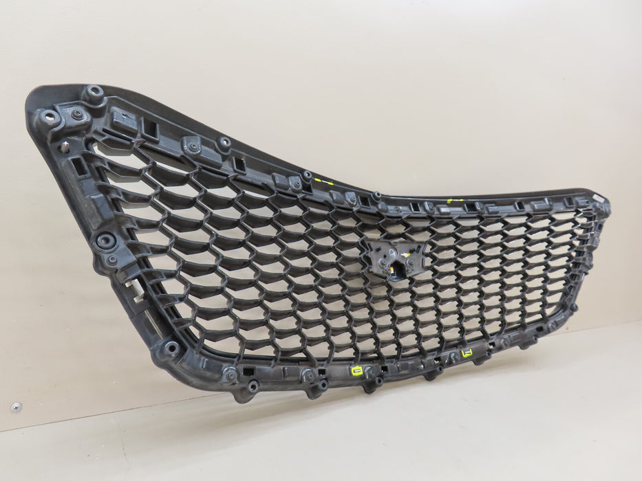 2019-2022 CADILLAC XT4 SPORT FRONT RADIATOR GRILLE GRILL W/EMBLEM OEM 84582860
